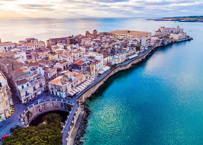 Ortigia Palace *